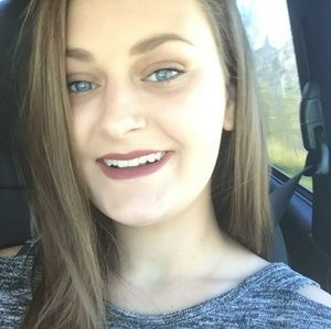 Meet your Posher, Janna